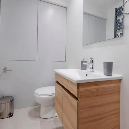 Oculus Irakleous 4 Apartment