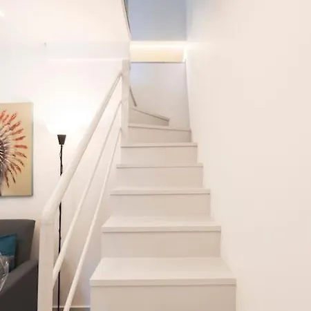Oculus Irakleous 4 Apartment